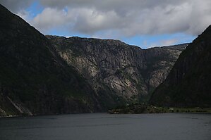 Norwegia-Wodospad-Langfossen-11.jpg