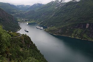 Norwegia-Geiranger-Fiord-14.jpg