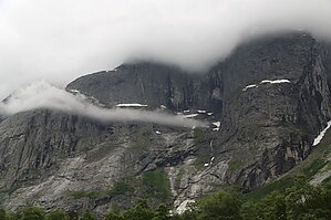 Norwegia-Sciana-Troli-05.jpg