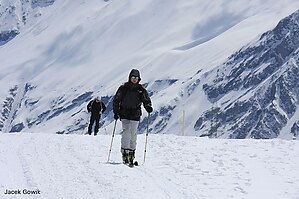 Elbrus-skitour-challange-23.jpg