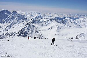 Elbrus-skitour-challange-26.jpg