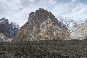 Gasherbrum-Trawers-2016-Gawrysiak-Trekking-25.jpg