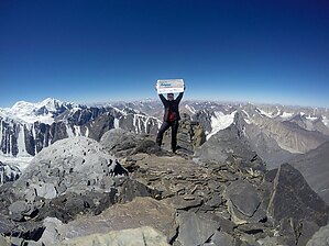 Noshaq-7492-Bergans-Expeditions-2017-35.jpg