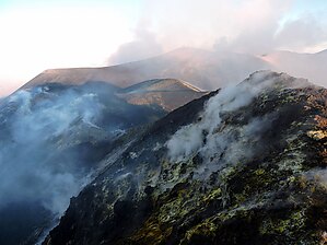 028_etna_volcano_italy.jpg