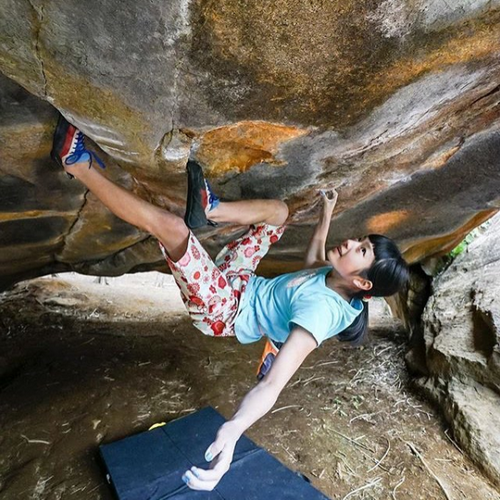 Ashima pokochala bouldering / fot. www.instagram.com/ashimashiraishi