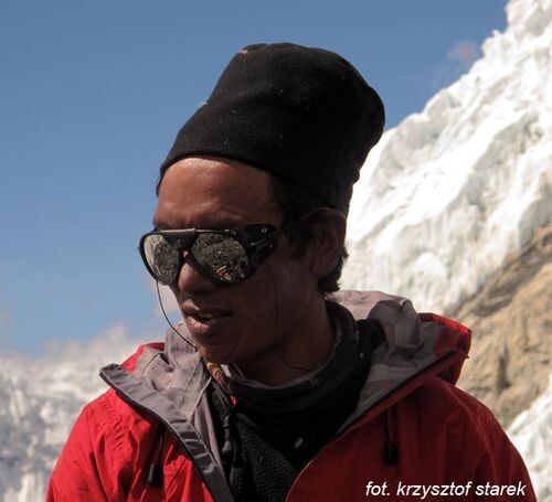 Temba Sherpa w obozie drugim, fot: Krzysztof Starek