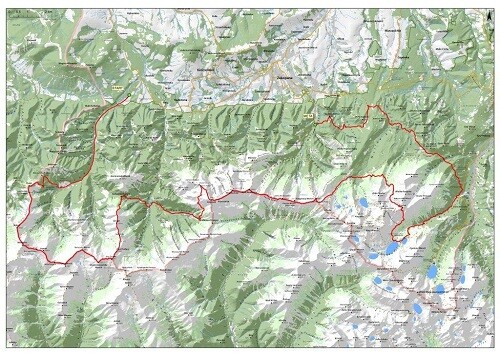 Mapa z trasą biegu, ze startem z Doliny Chochołowskiego i metą w Kuźnicach